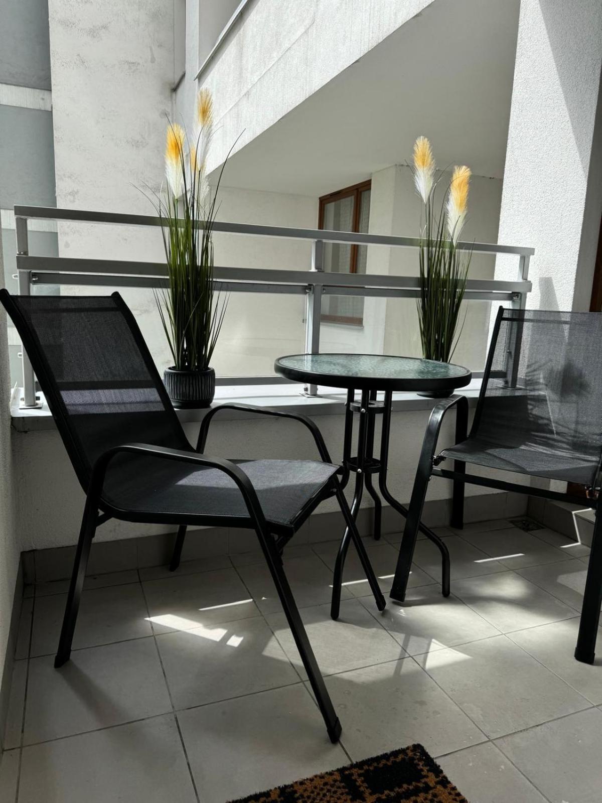 Apartment Metro Slodowiec Free Parking Варшава Экстерьер фото